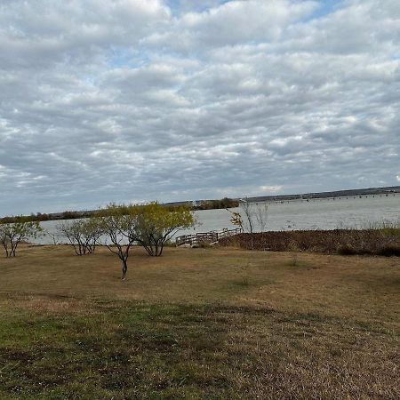 Lakeview Home In Grand Prairie Exterior foto