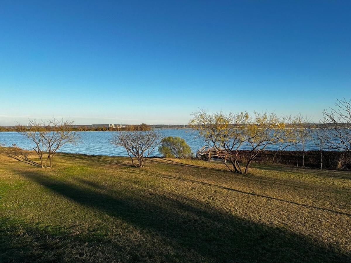 Lakeview Home In Grand Prairie Exterior foto